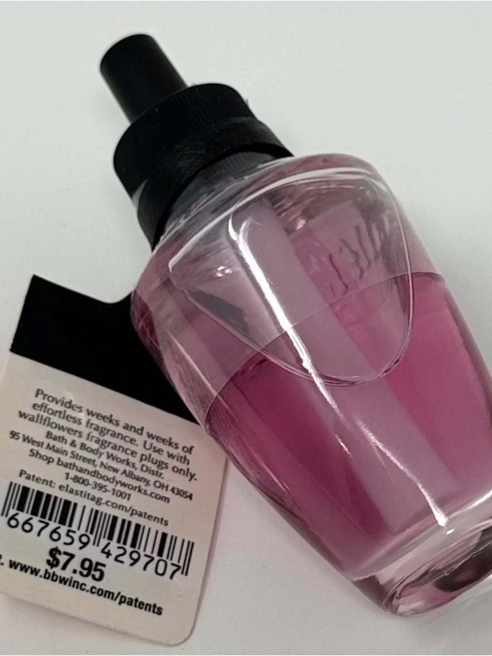 BATH & BODY WORKS MILK BAR BIRTHDAY CAKE WALLFLOWER FRAGRANCE REFILL BULB PLUG - Picture 2 of 2
